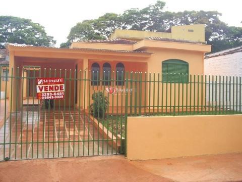 Casa à venda em Maringá, Vila Morangueira, com 3 quartos, com 120 m²